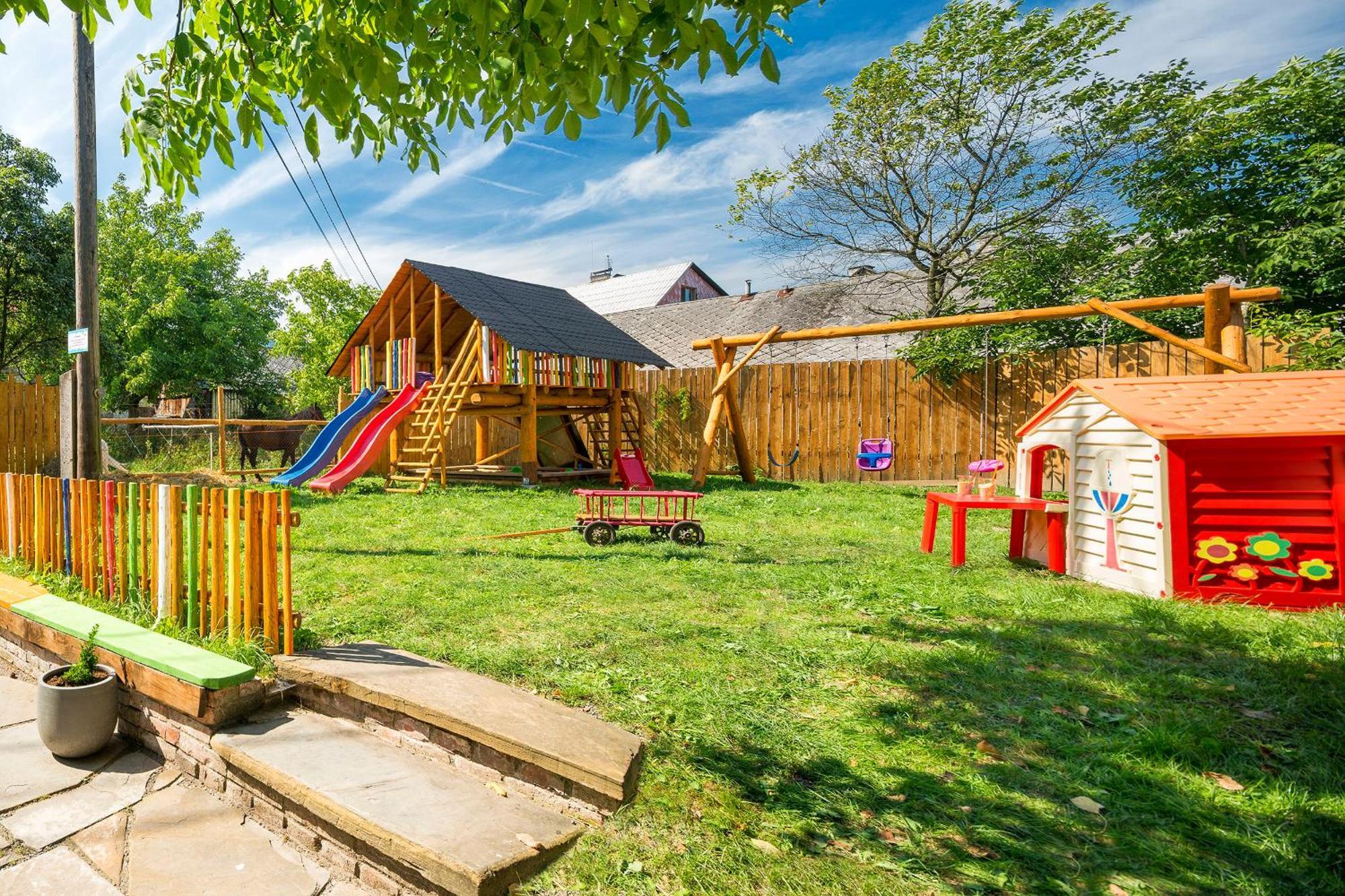 Apartman Nebe Долни-Ломна Экстерьер фото