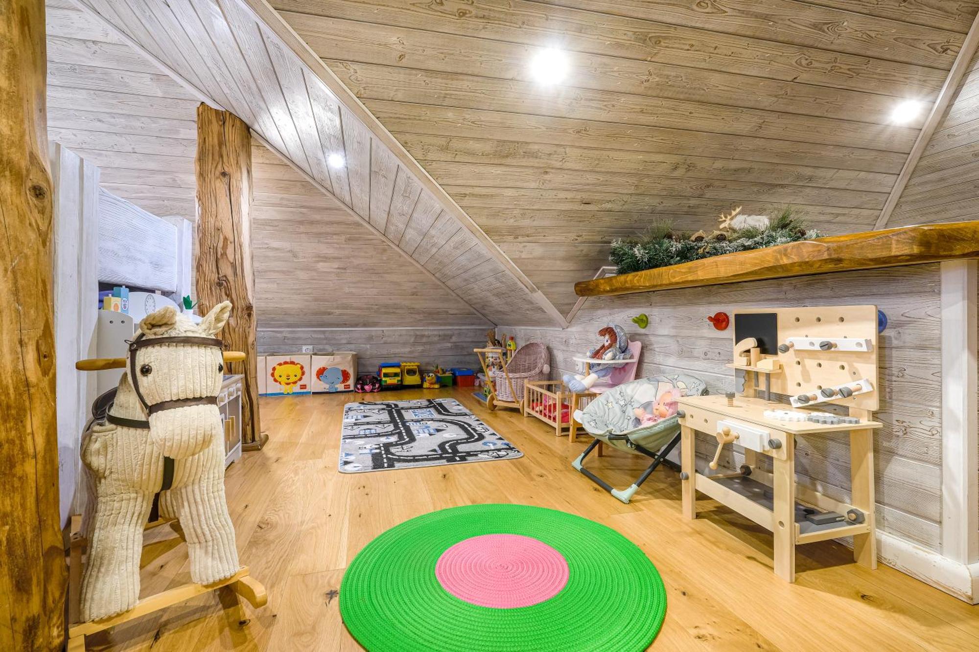 Apartman Nebe Долни-Ломна Экстерьер фото