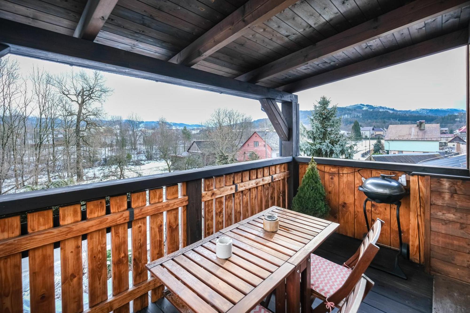 Apartman Nebe Долни-Ломна Экстерьер фото